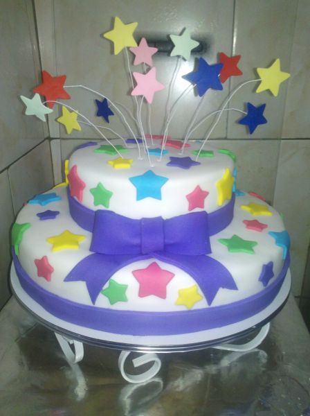 BOLO ESTRELAS
